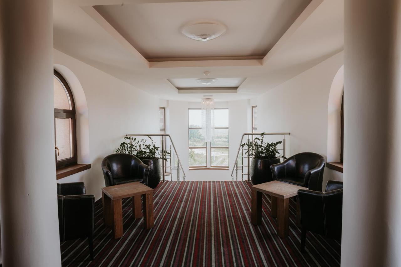 Hotel Bonaparte Кошице Екстер'єр фото