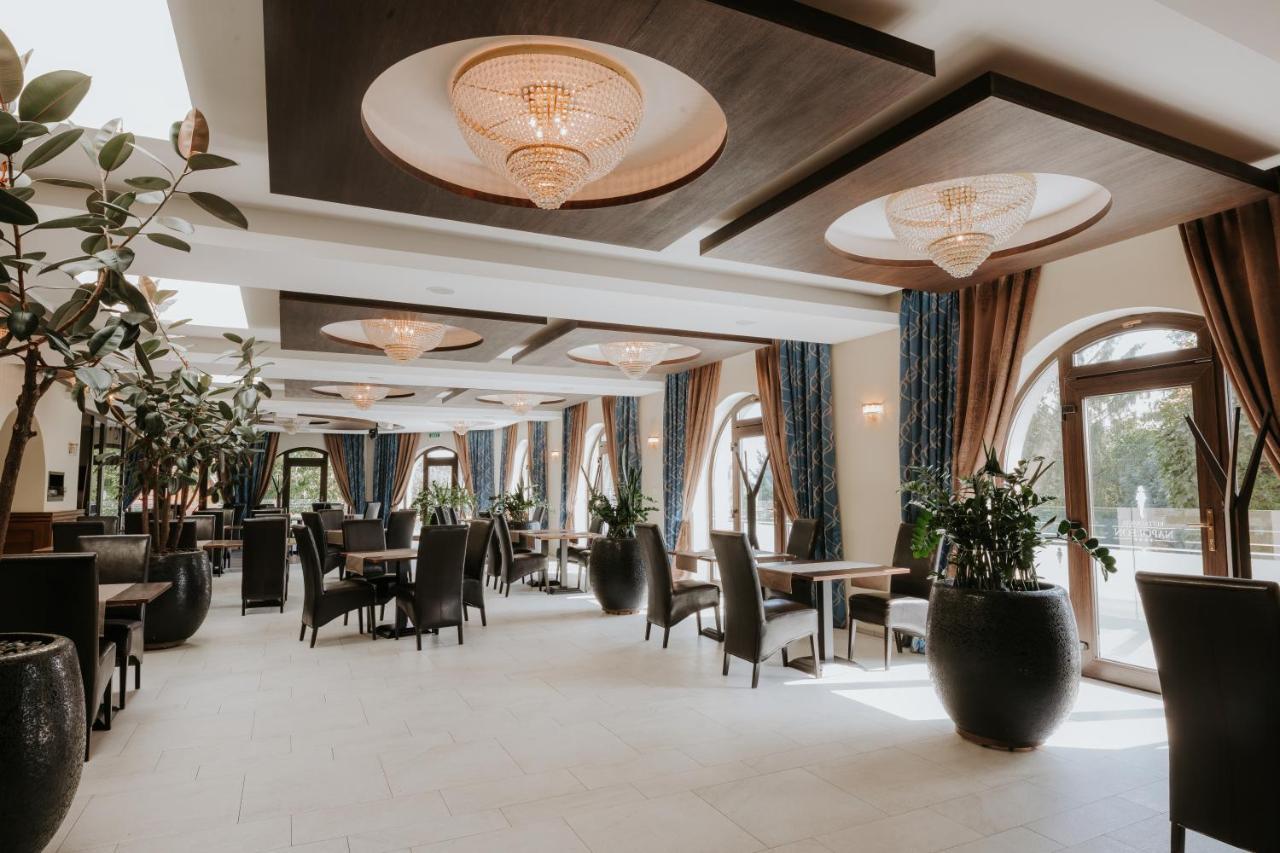Hotel Bonaparte Кошице Екстер'єр фото
