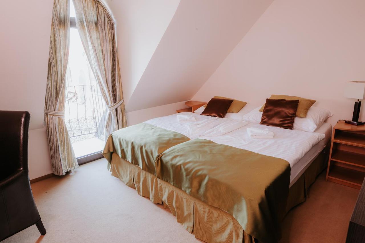Hotel Bonaparte Кошице Екстер'єр фото