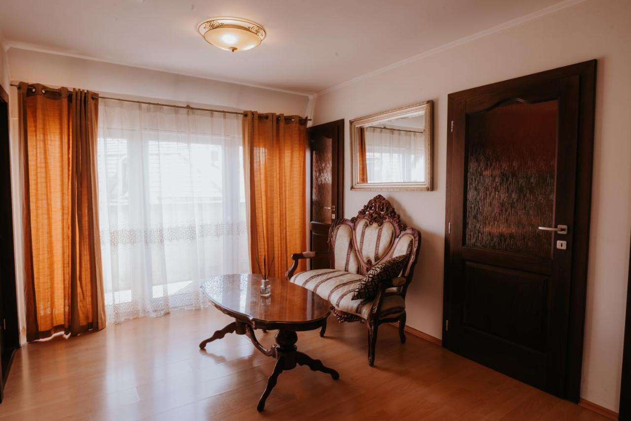 Hotel Bonaparte Кошице Екстер'єр фото