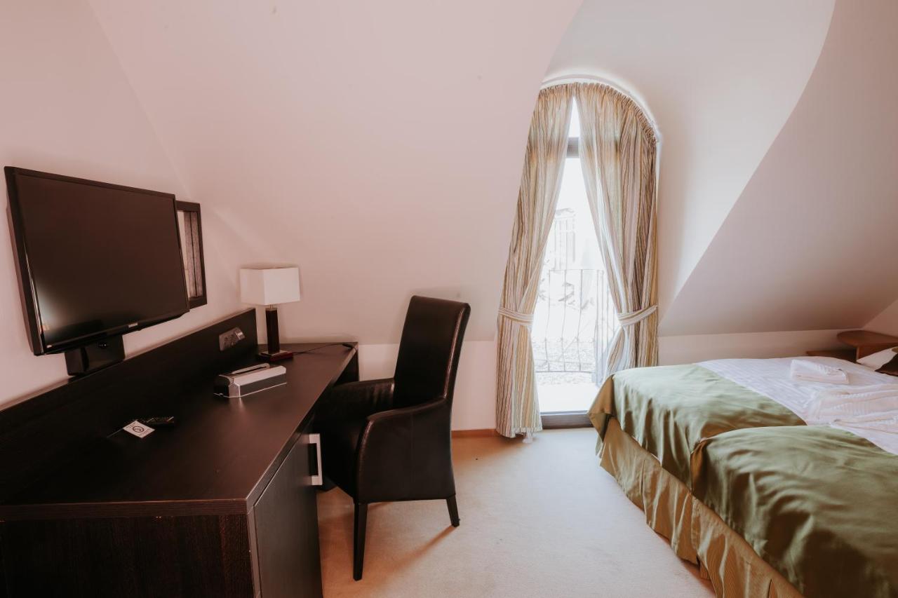 Hotel Bonaparte Кошице Екстер'єр фото