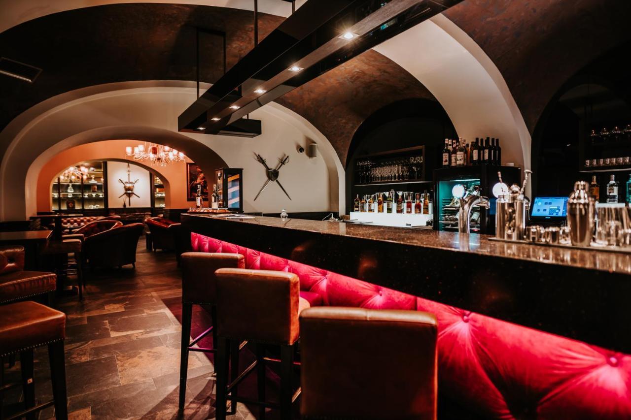 Hotel Bonaparte Кошице Екстер'єр фото